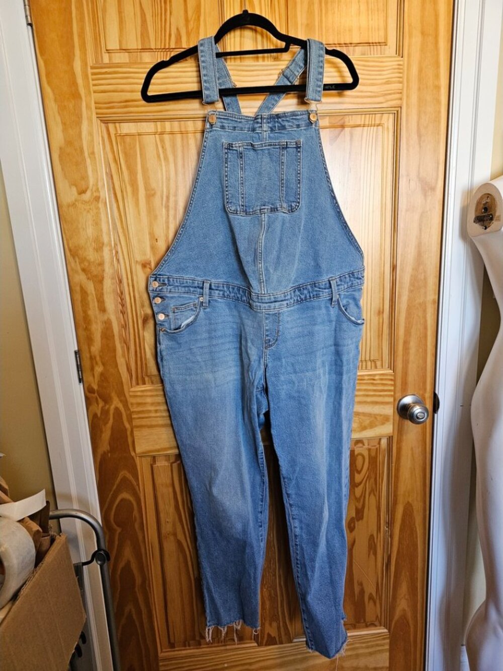 💙 85. Isabel By Ingrid & Isabel Size Maternity Overalls